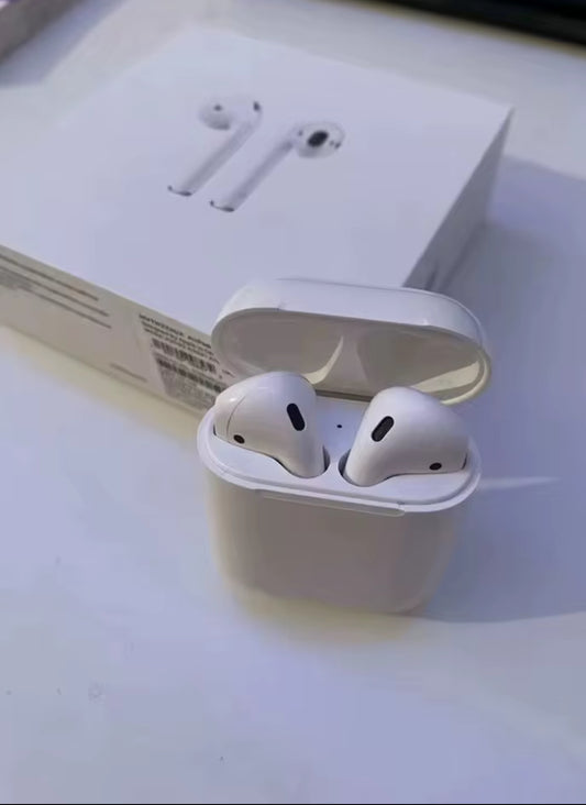 Apple AirPods (different models)